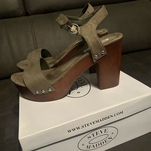 Steve Madden Lifted Olive